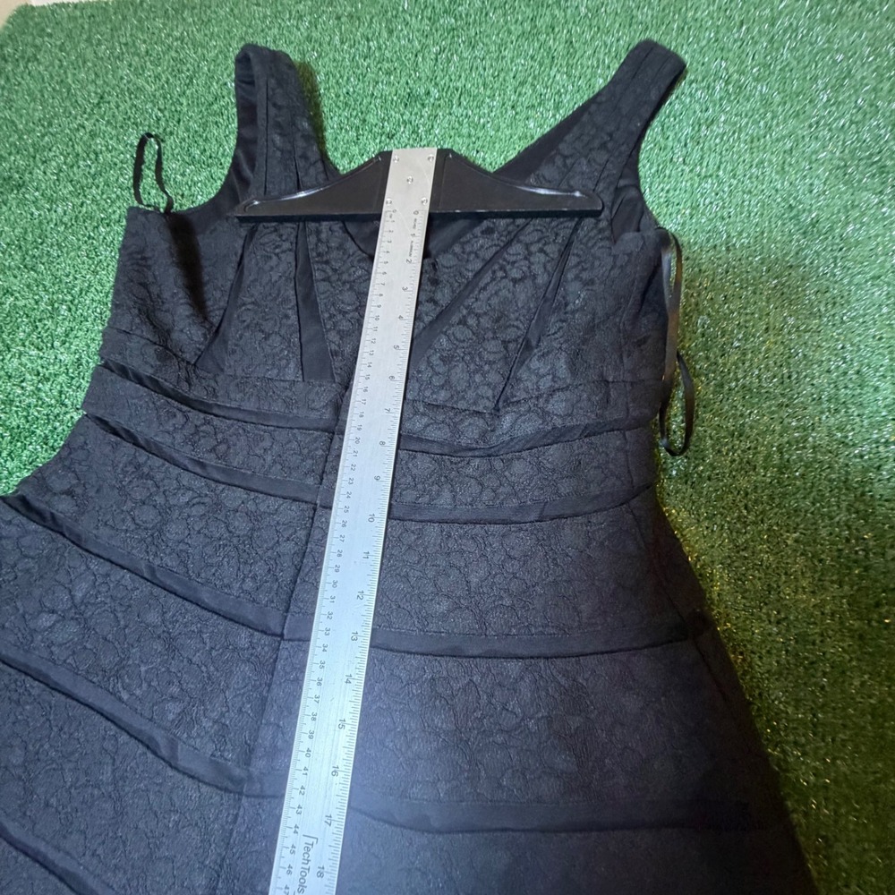 Black Lace Tiered Sleeveless V-Neck Cocktail Dress A-Line Bandage Style - Picture 7 of 11